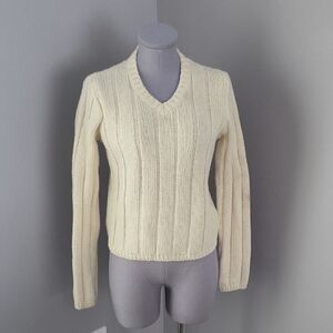 Brandy Melville 90% Wool Ribbed V-Neck Sweater Cream